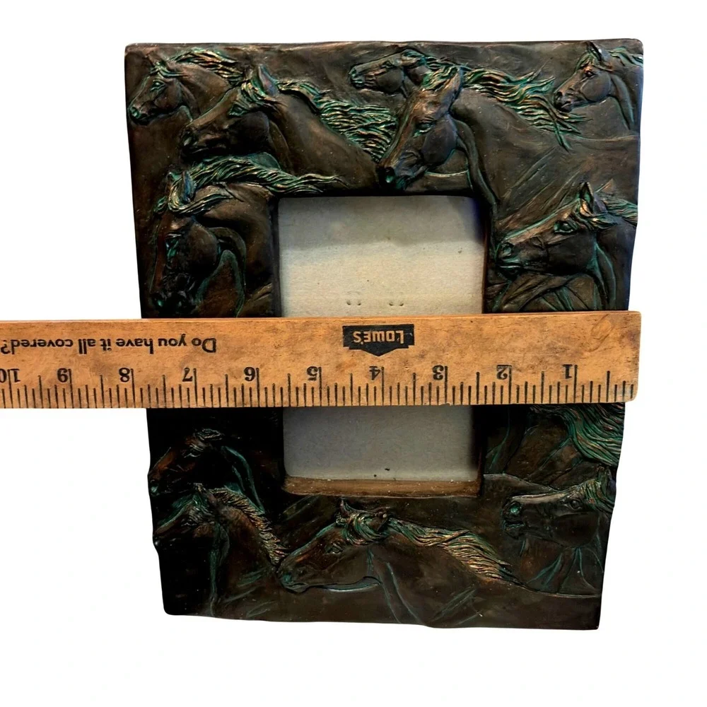 3D Running Horses Picture Frame 9